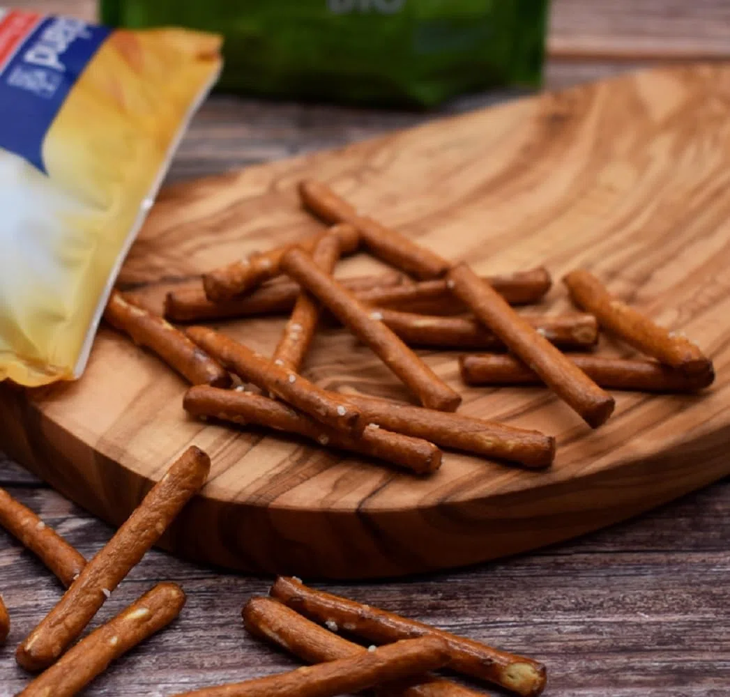 Roland Sticks gesalzen 100 g, 10er Pack (10 x 100 g)