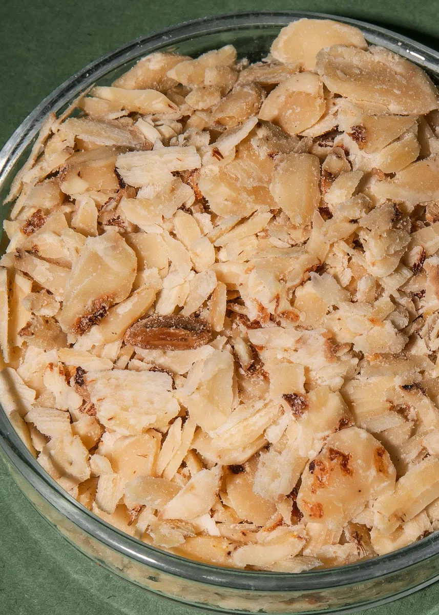 KoRo - Erdmandeln gehobelt 1 kg - 100 % ungerösteten und geschälten Erdmandeln - ohne Zusätze