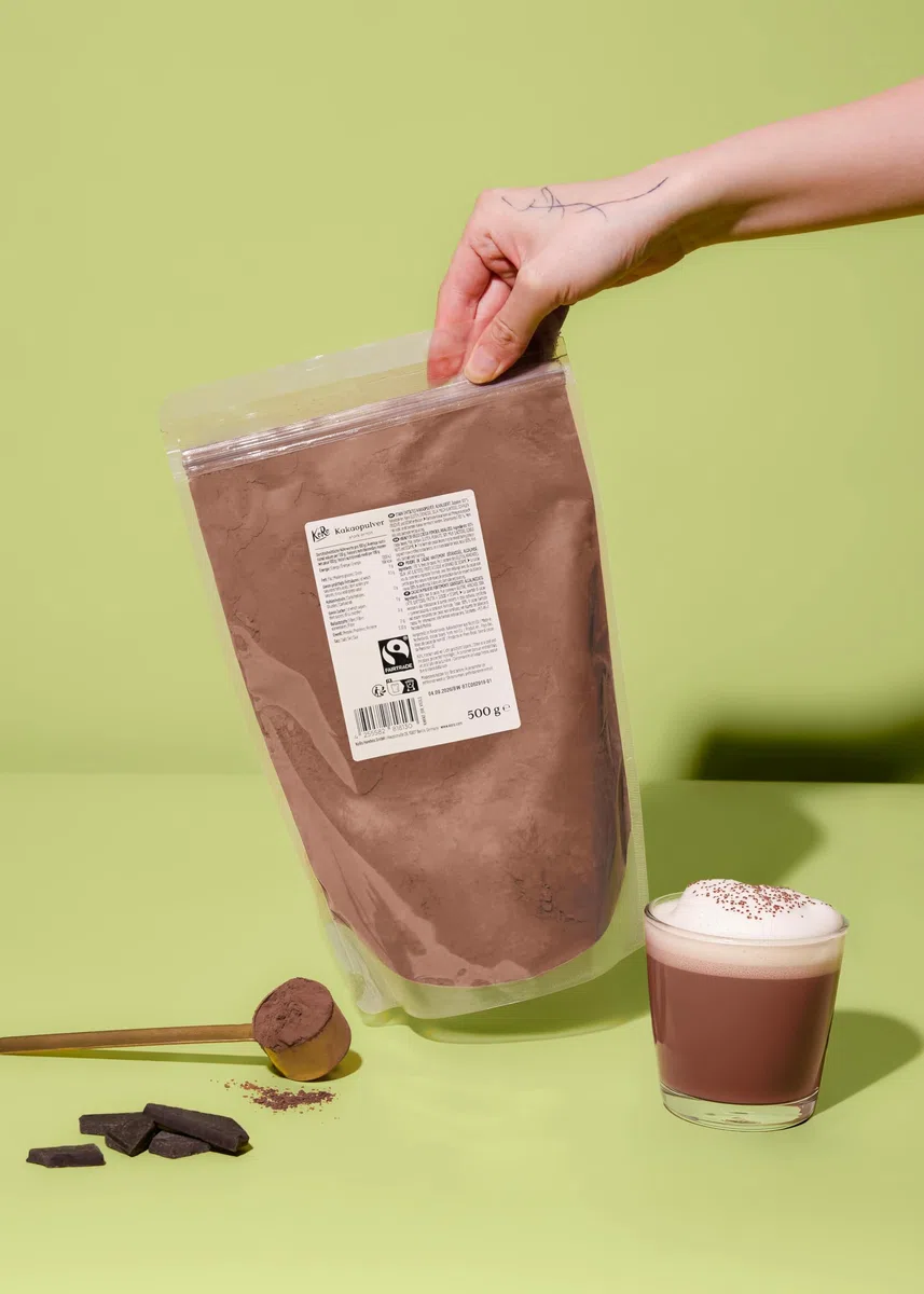 KoRo - Stark entöltes Fairtrade Kakaopulver 500 g - Vollmundiger Geschmack - Ohne Zuckerzusatz* - Ideal zum Backen und für Trinkschokolade