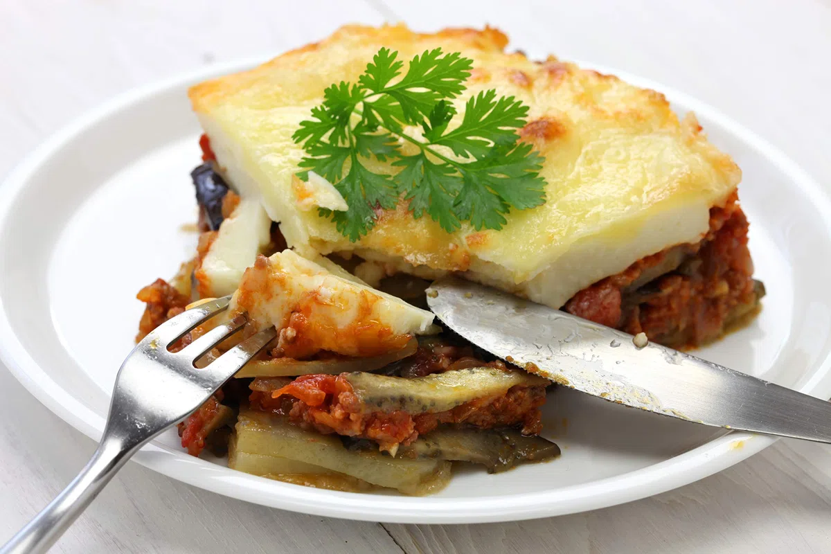 Gazi Schafskäse in Salzlake - 10x 800gramm - Schafkäse Schaf Käse Sheep cheese Koyun peyniri 50% Fett i.Tr. aus 100% Schafmilch, mikrobielles Lab, vegetarisch, Halal, glutenfrei, zu Börek, zu Salat